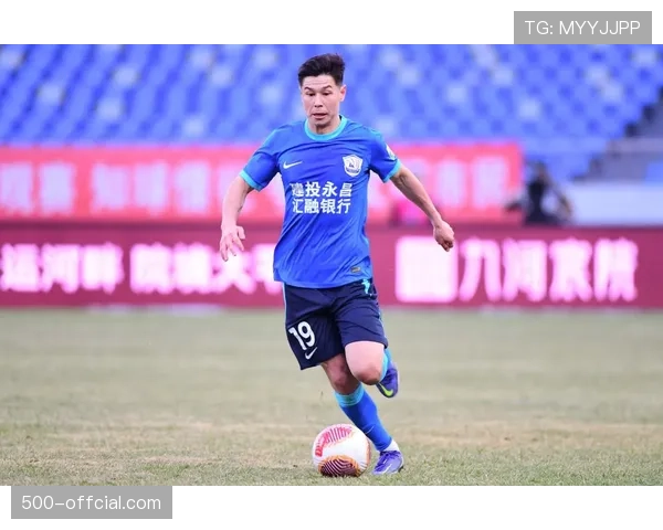 专访沧州雄狮外援奥斯卡:“教练为我设计了独特的任意球跑位路线”